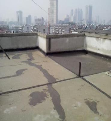 秭归漏水维修 楼顶漏水是什么原因，楼顶漏水维修方法是什么?
